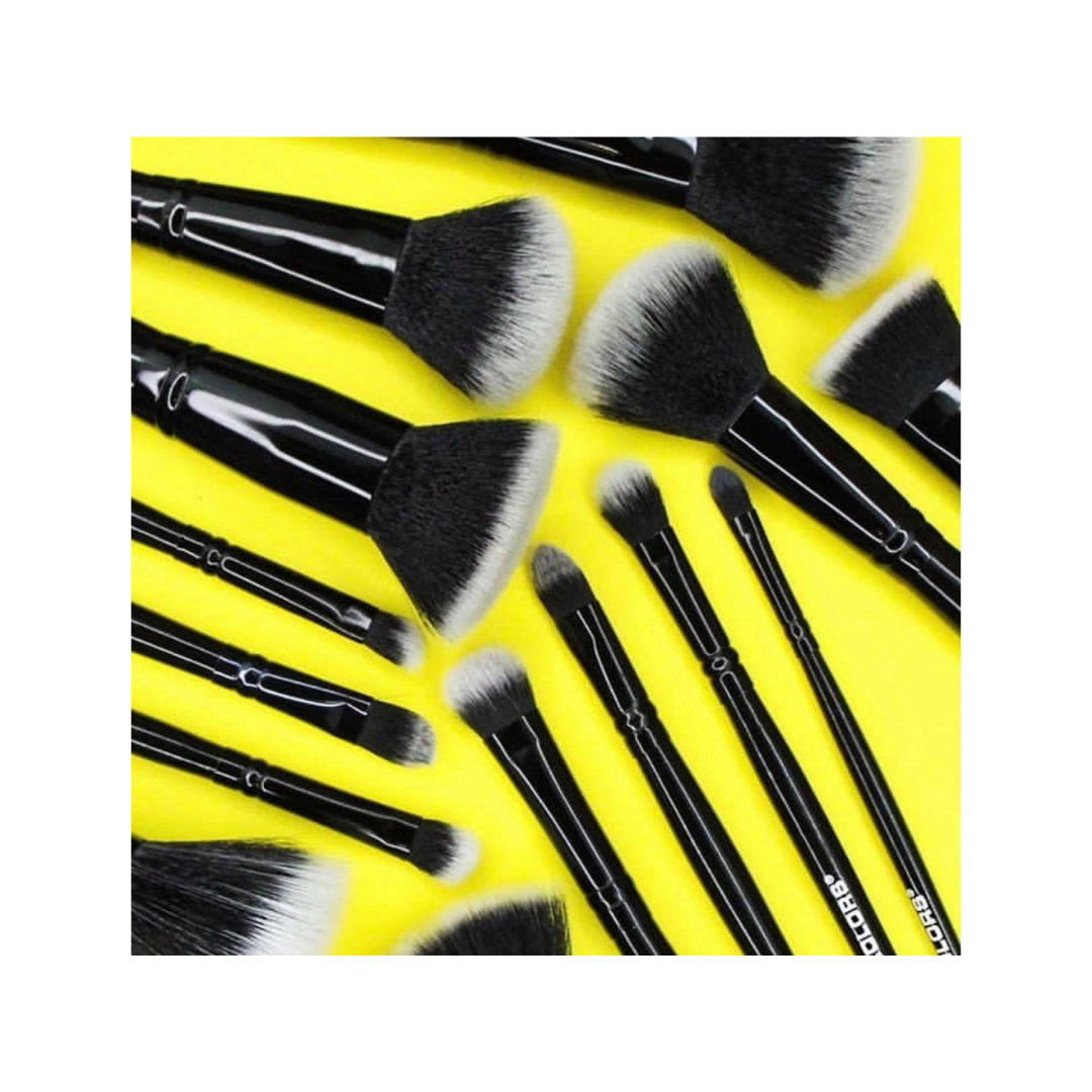 Blush Brush