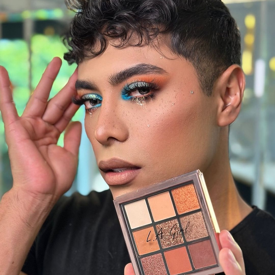 Keep It Playful Eyeshadow Palette